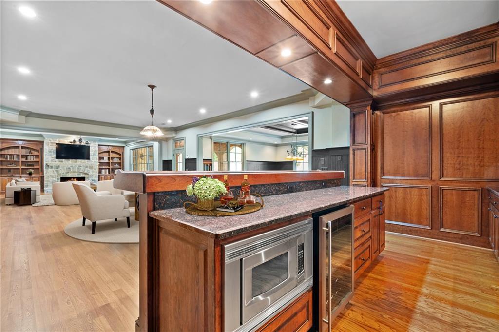 130 Manor Lake Court