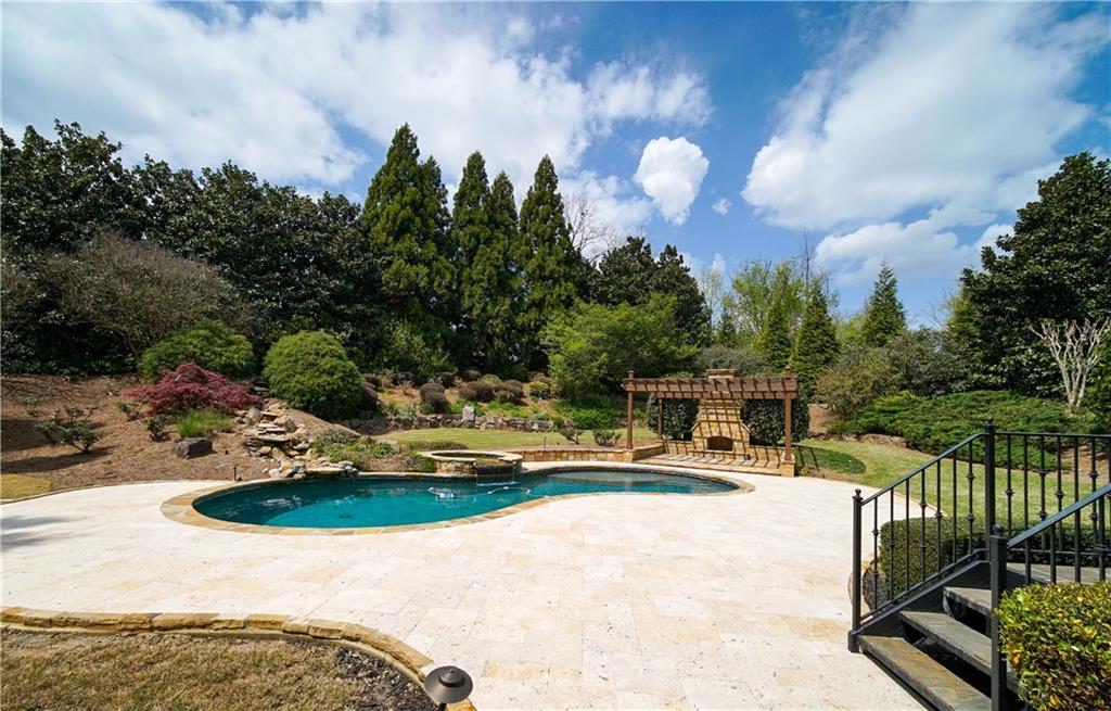 130 Manor Lake Court