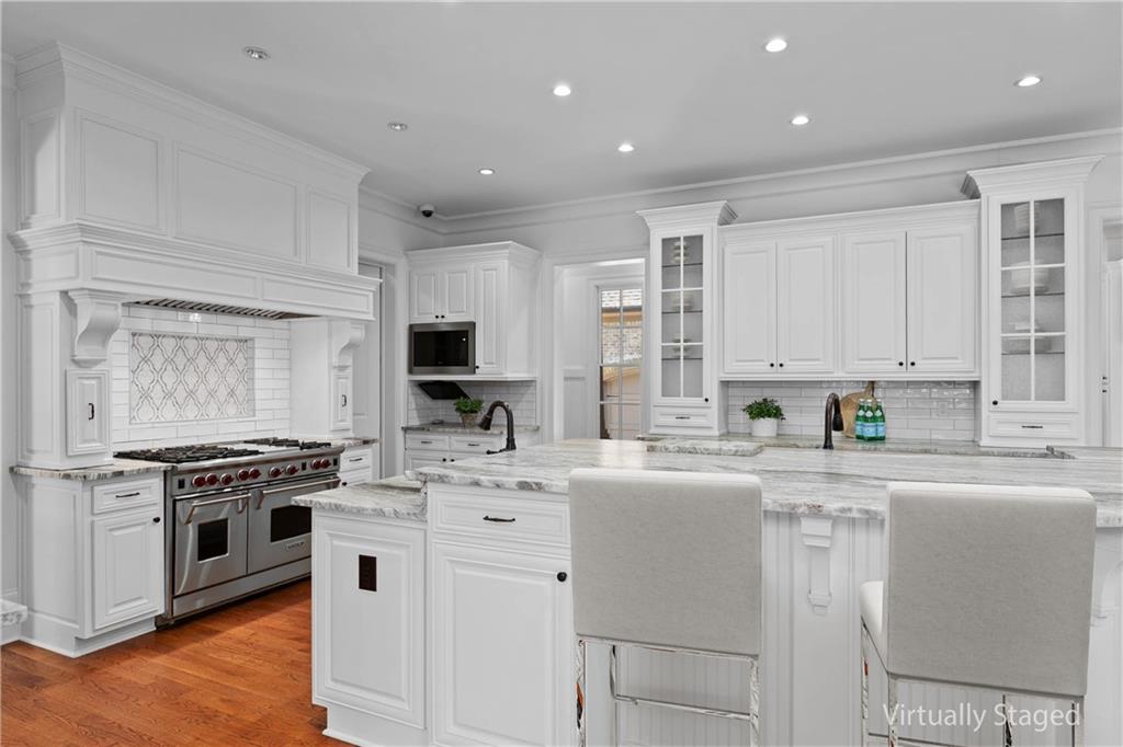 130 Manor Lake Court