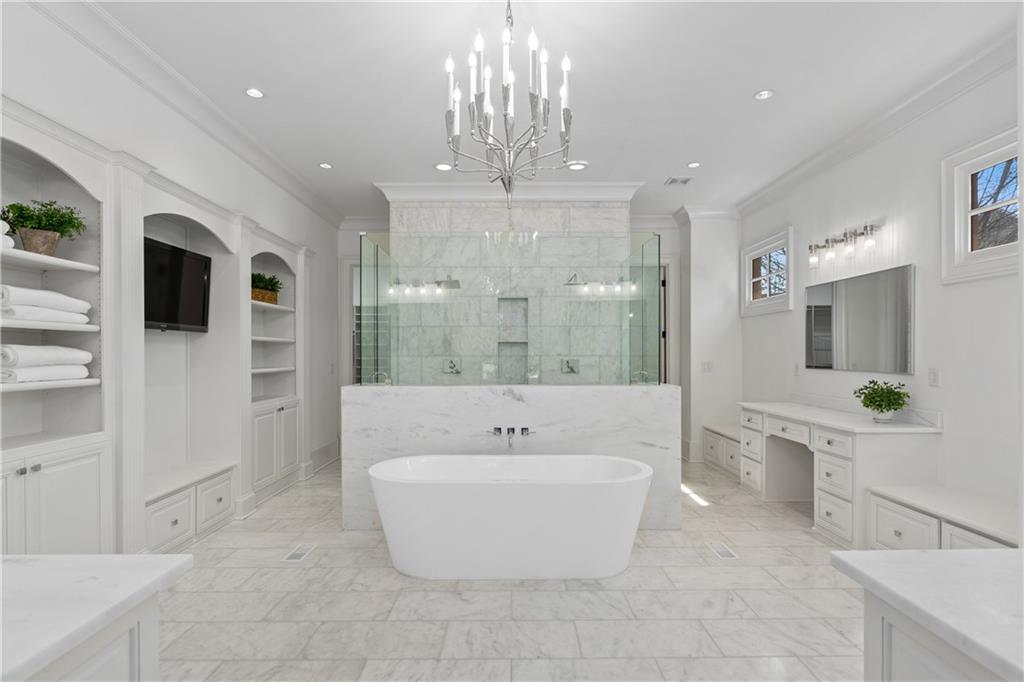 130 Manor Lake Court