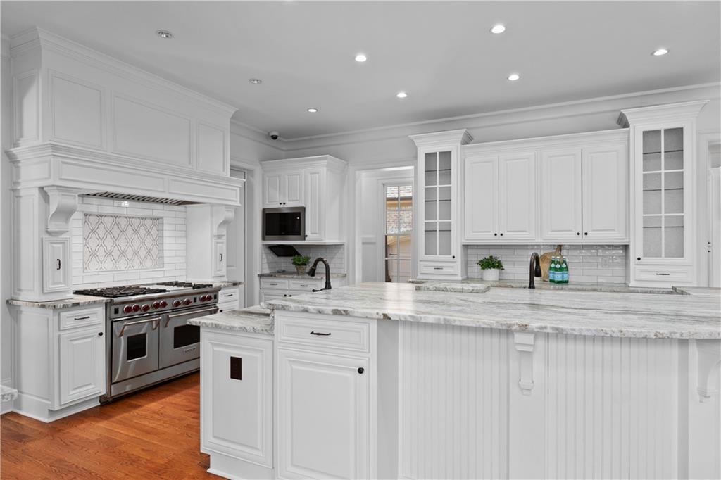 130 Manor Lake Court