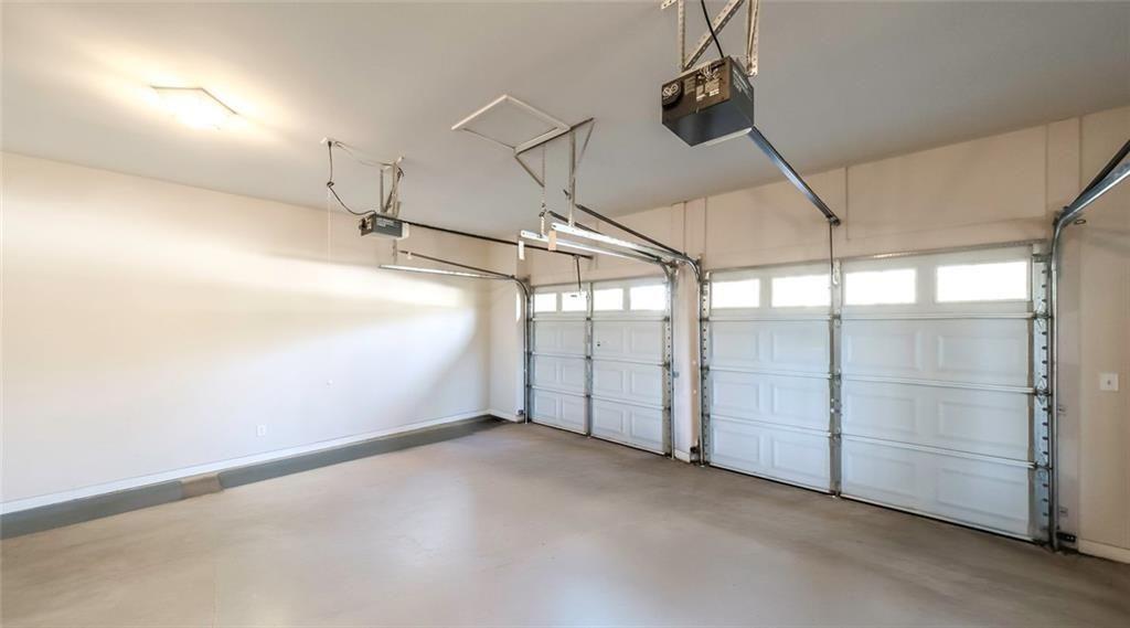 906 Ridgeview Drive
