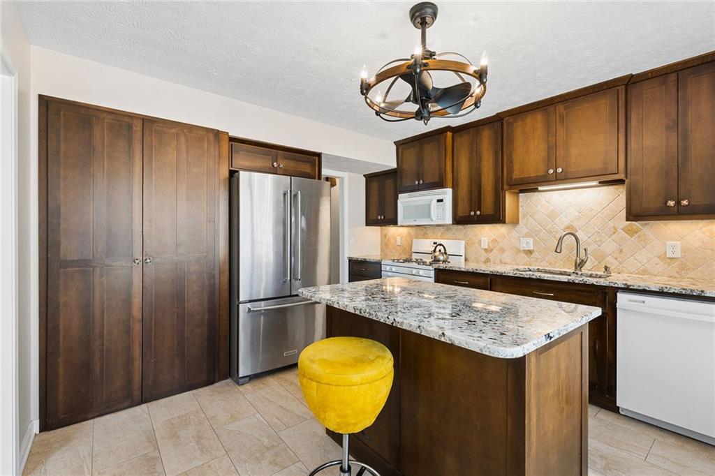 4775 Roswell Mill Drive