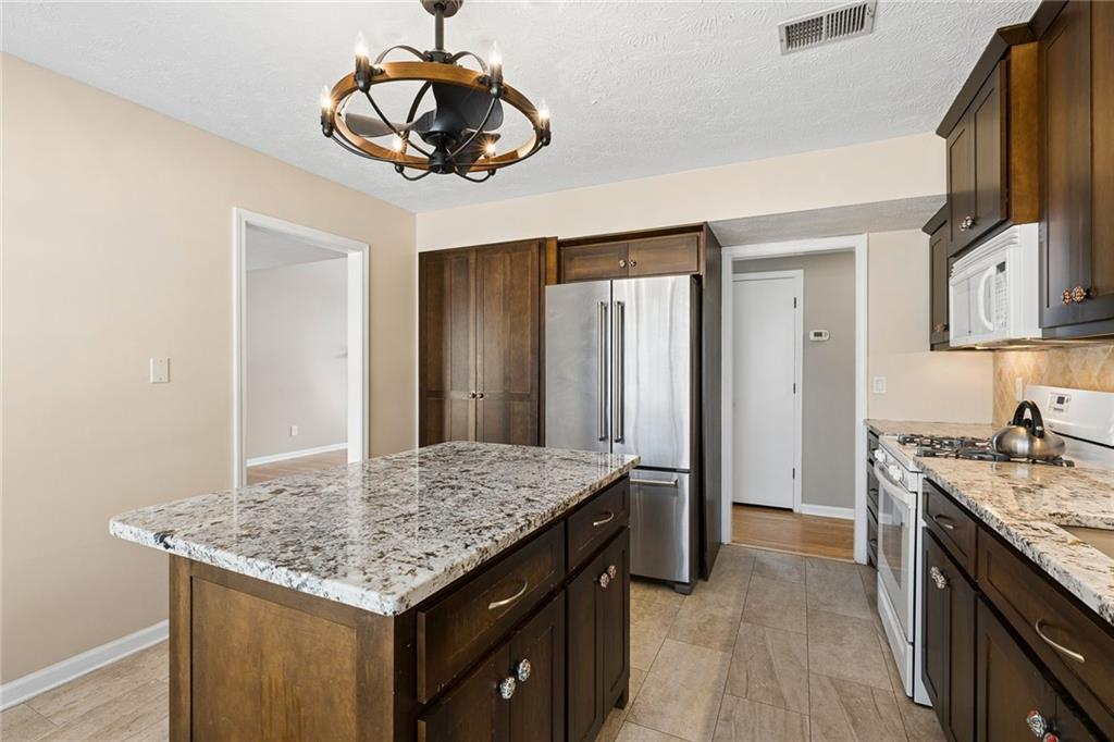 4775 Roswell Mill Drive