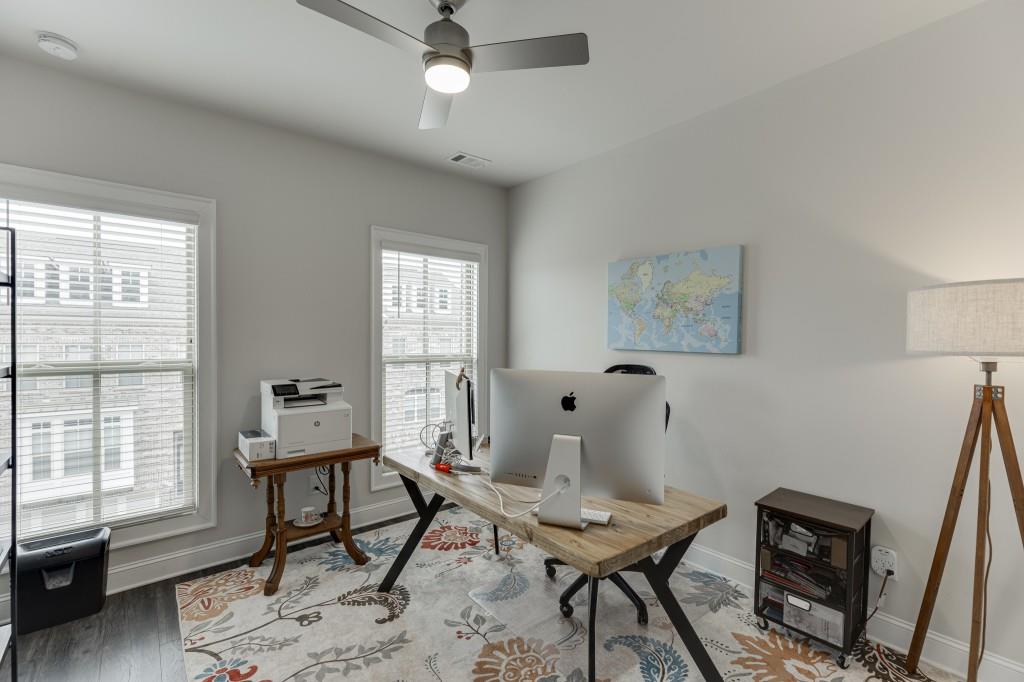 1422 Wisteria Wall Drive