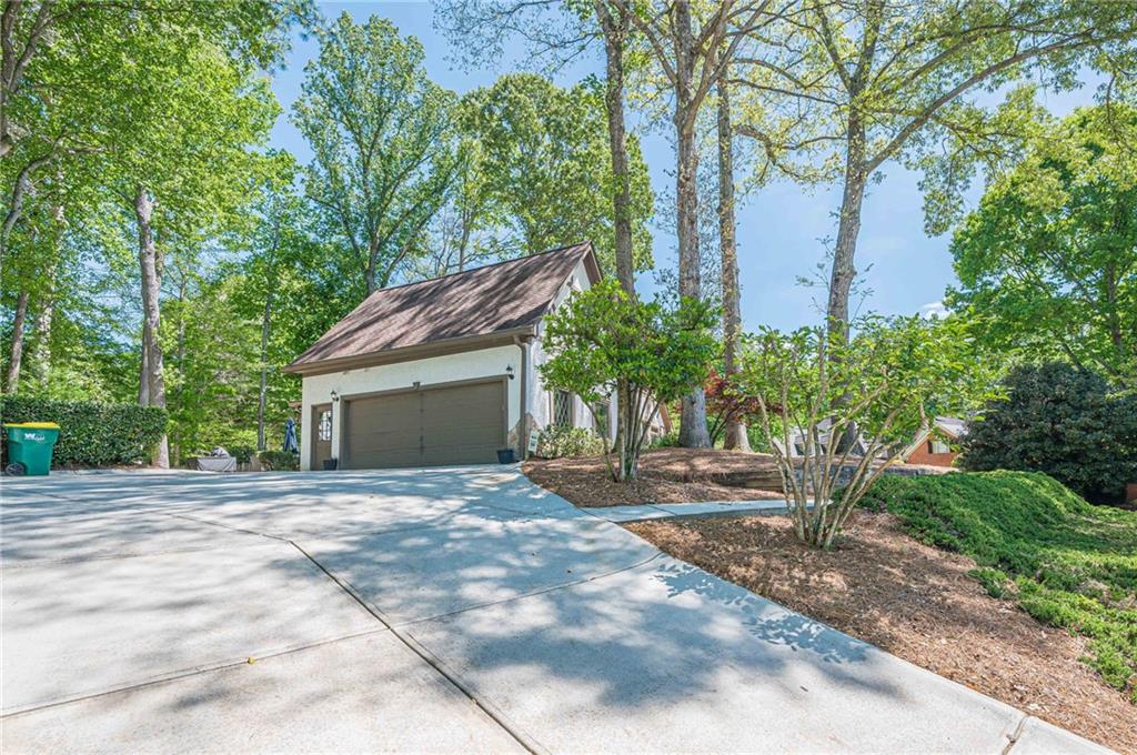 205 Chiswick Close