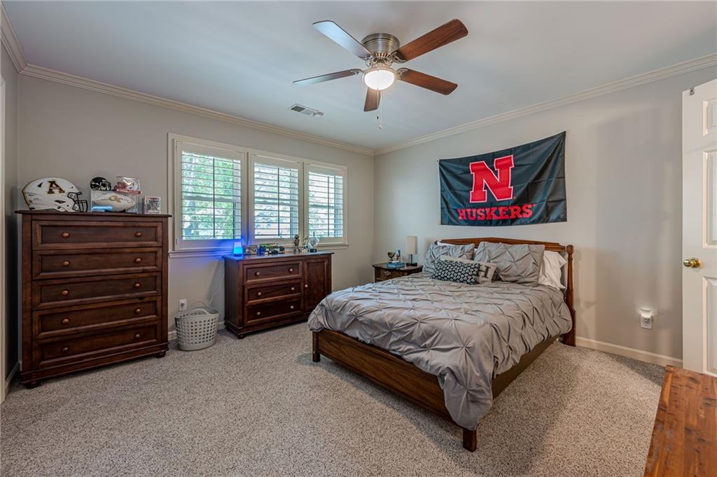 205 Chiswick Close