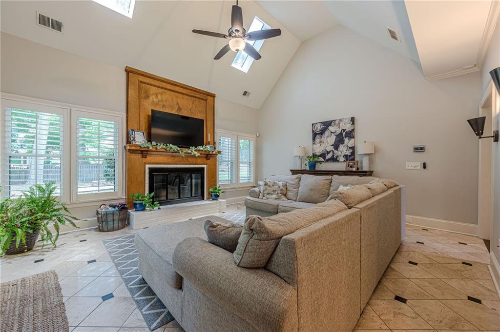 205 Chiswick Close