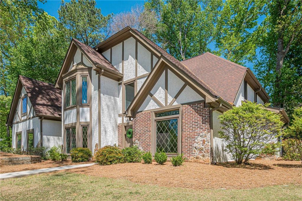 205 Chiswick Close