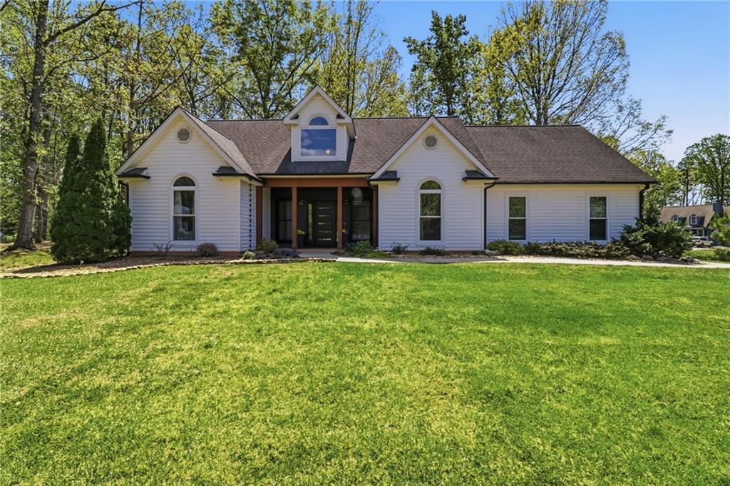 290 Paul Circle