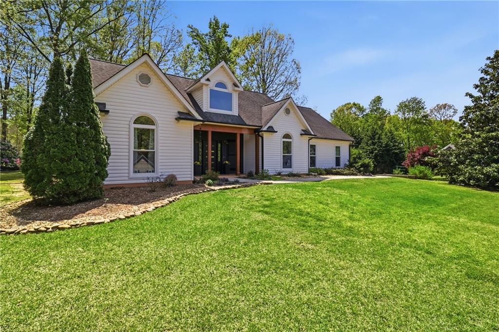 290 Paul Circle