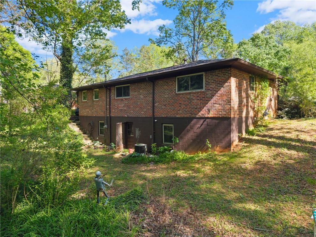 70 Cane Creek Valley Road