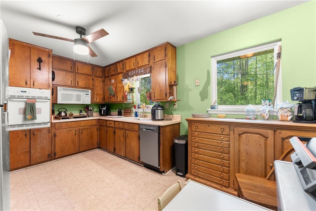 70 Cane Creek Valley Road