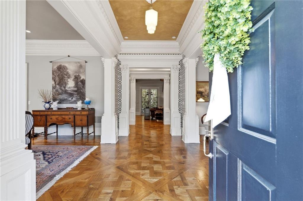 3736 Turnberry Court