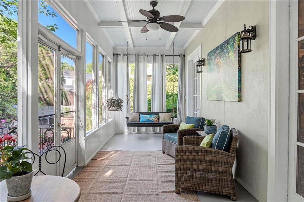 3736 Turnberry Court