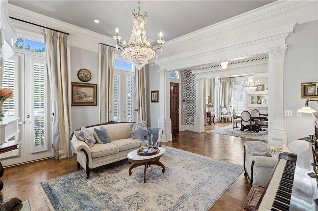3736 Turnberry Court