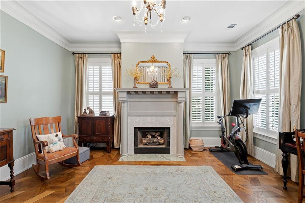 3736 Turnberry Court