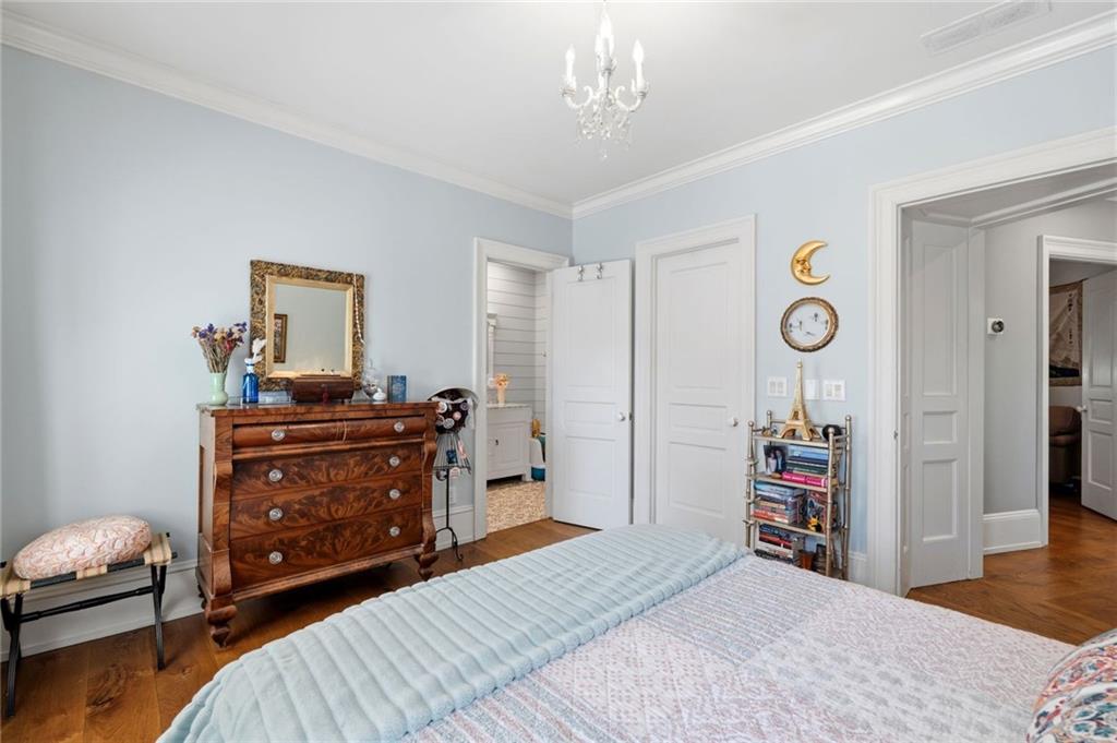 3736 Turnberry Court