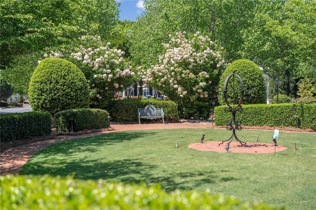 3736 Turnberry Court