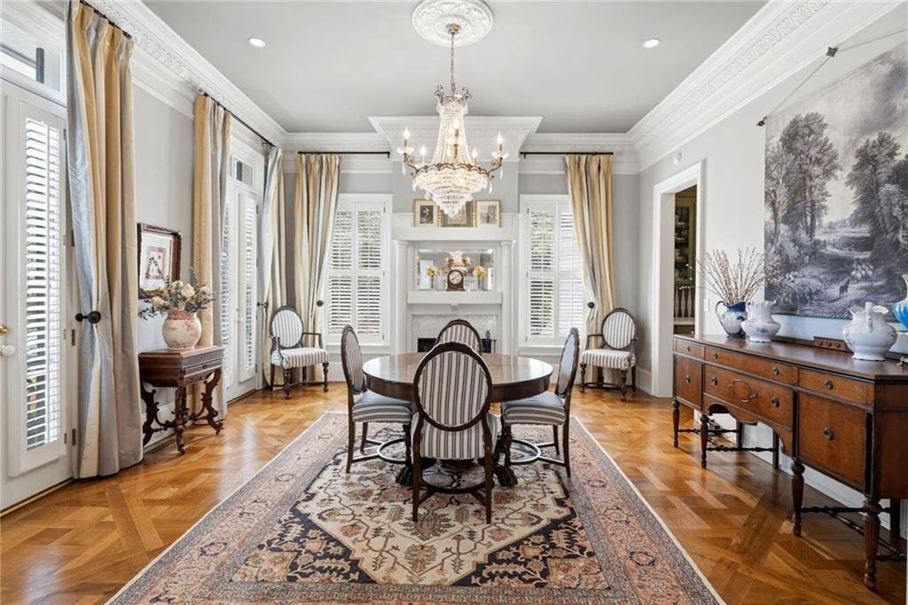 3736 Turnberry Court