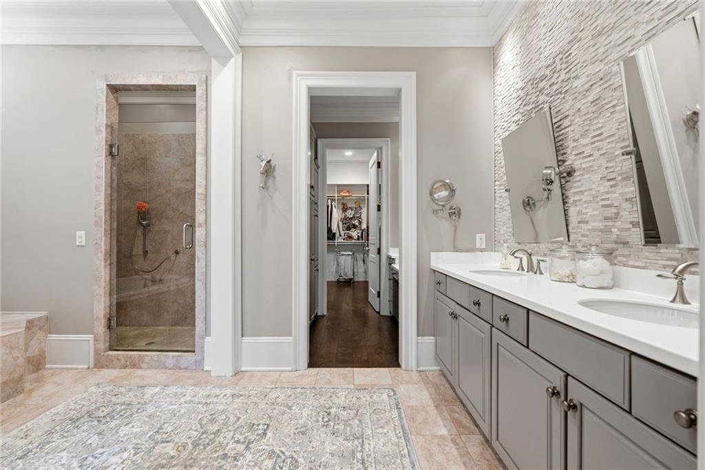 3736 Turnberry Court