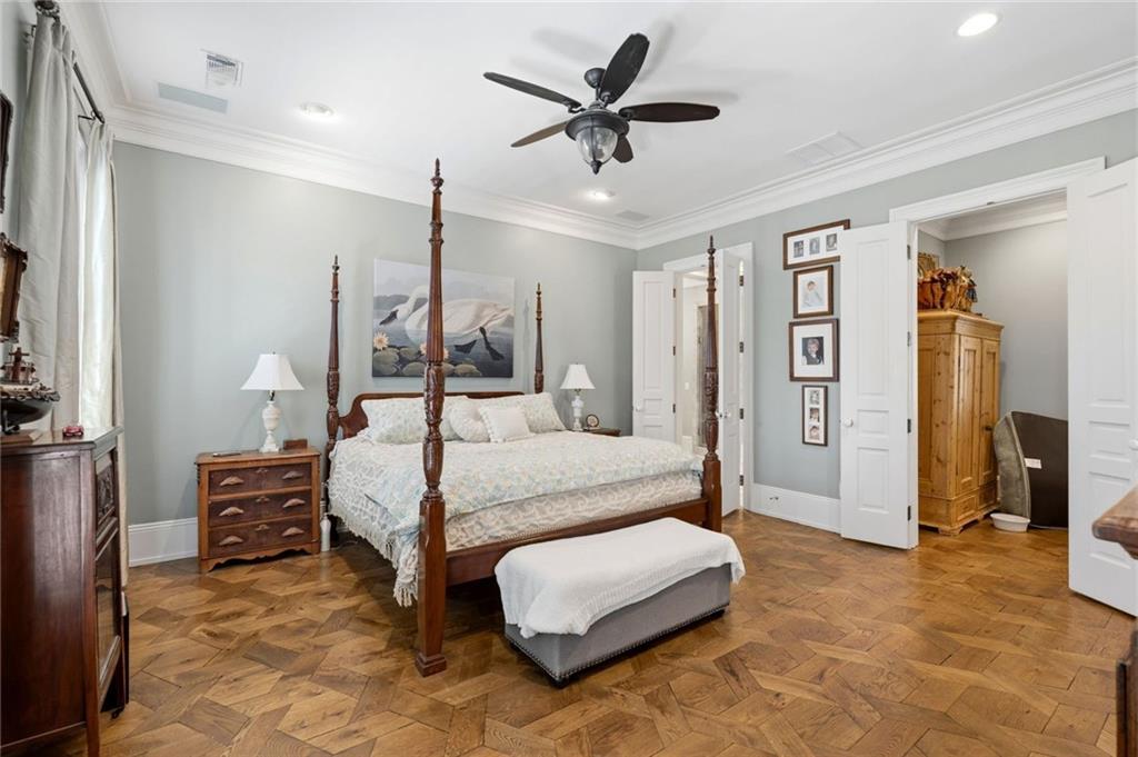3736 Turnberry Court