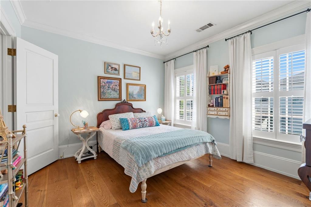 3736 Turnberry Court