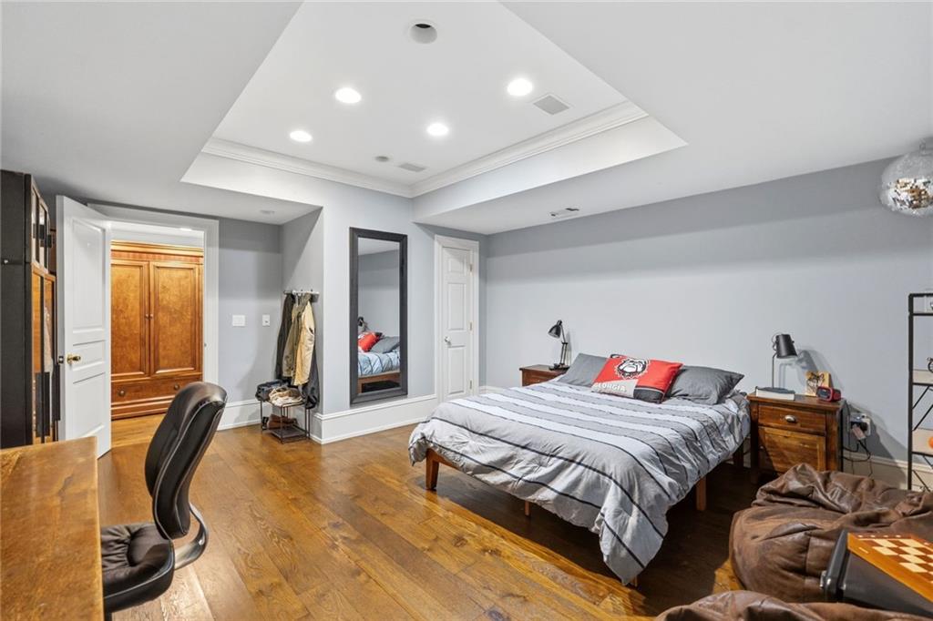 3736 Turnberry Court