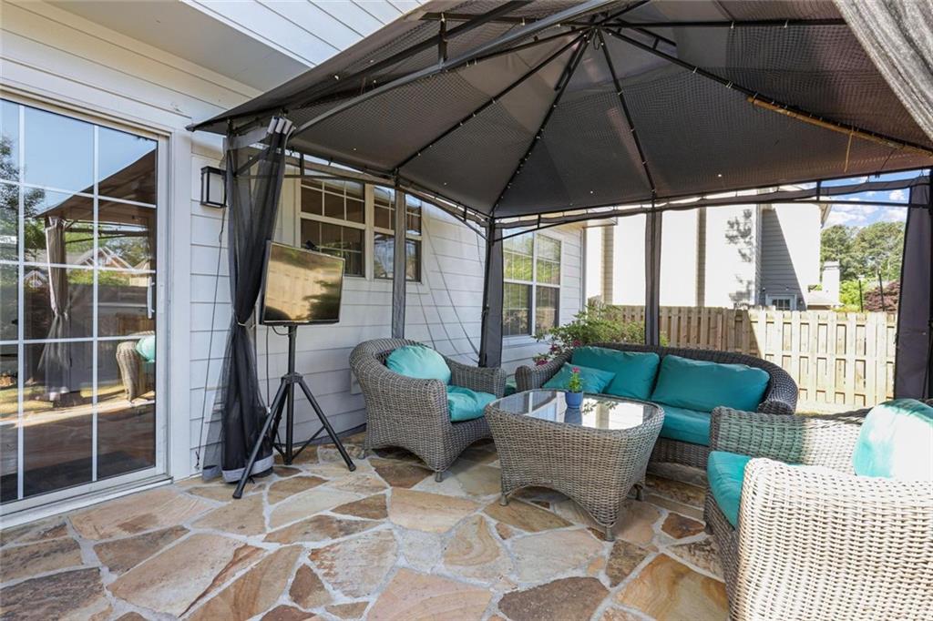 1347 Woodcutt Place