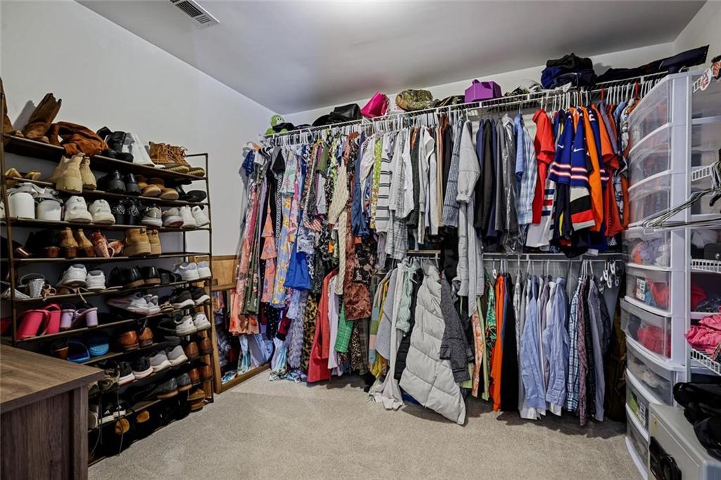 1347 Woodcutt Place