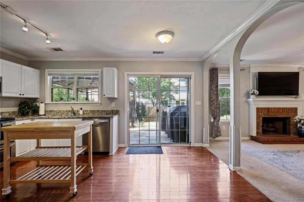 1347 Woodcutt Place