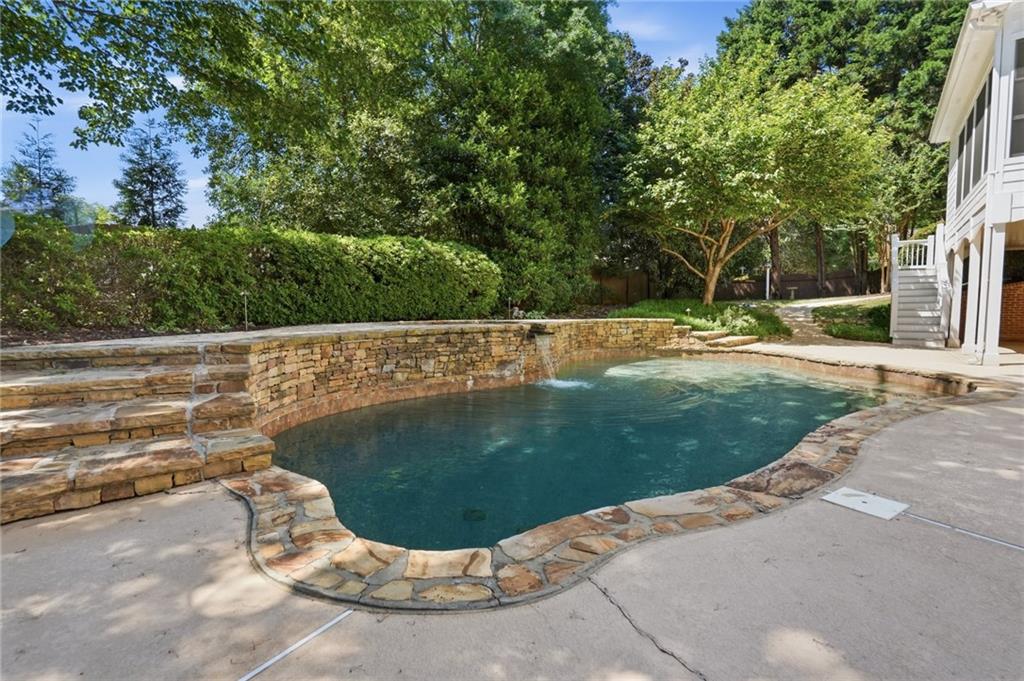 7015 Gaineswood Drive
