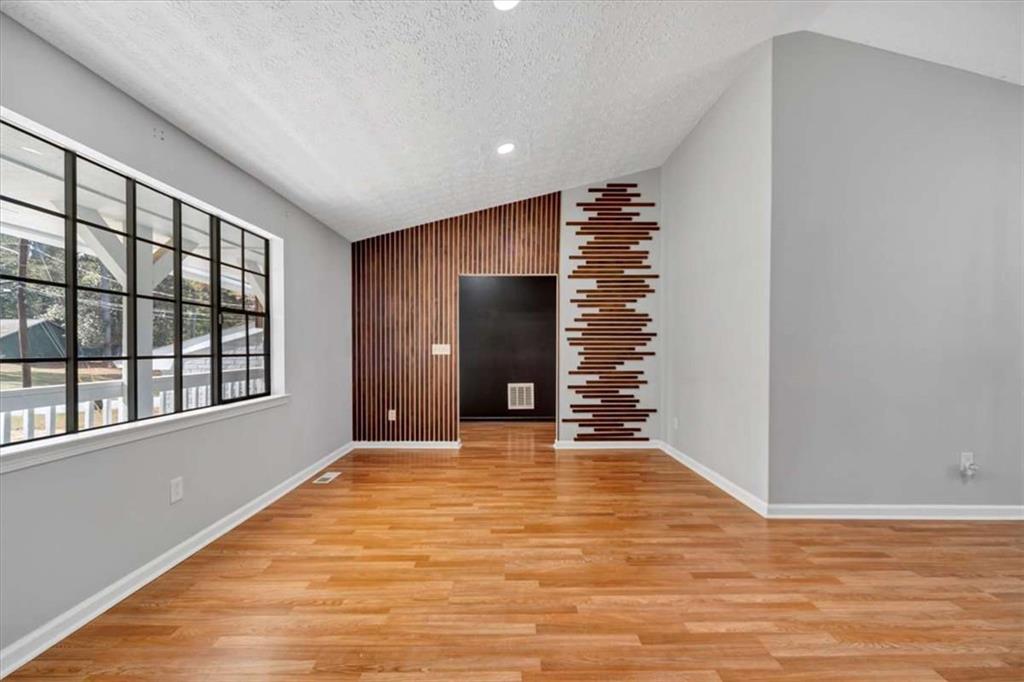 1505 Diplomat Drive