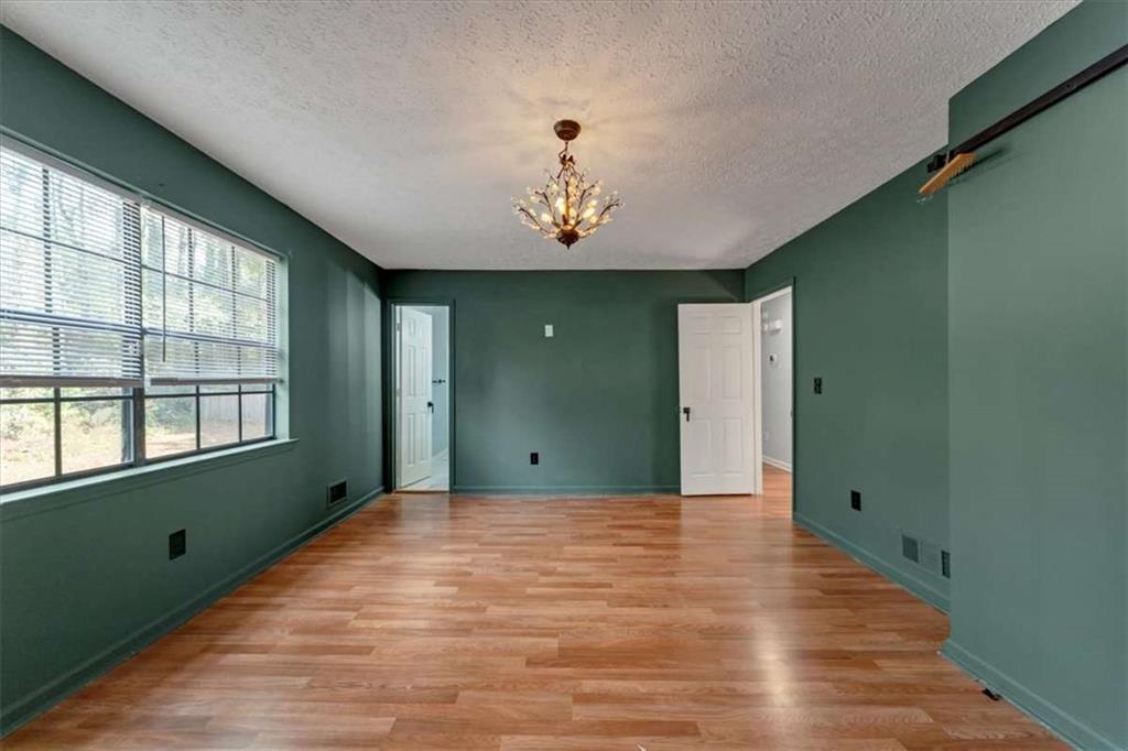 1505 Diplomat Drive