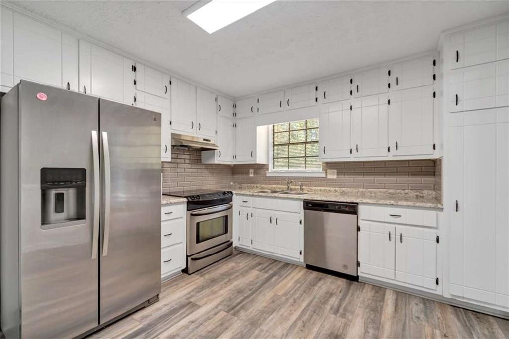 1505 Diplomat Drive