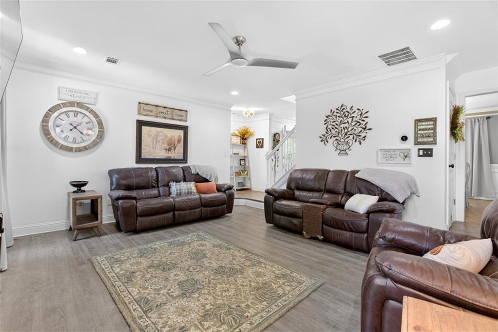 2013 Forsyth Park Lane