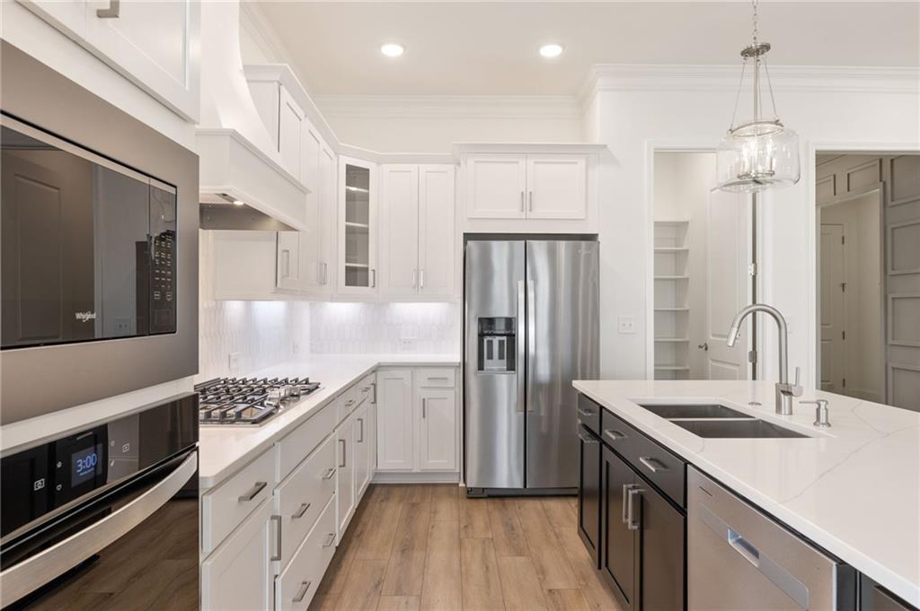 7310 Winderlea Lane