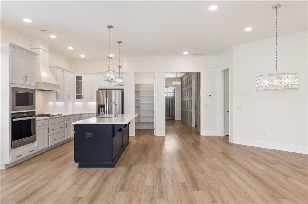 7310 Winderlea Lane