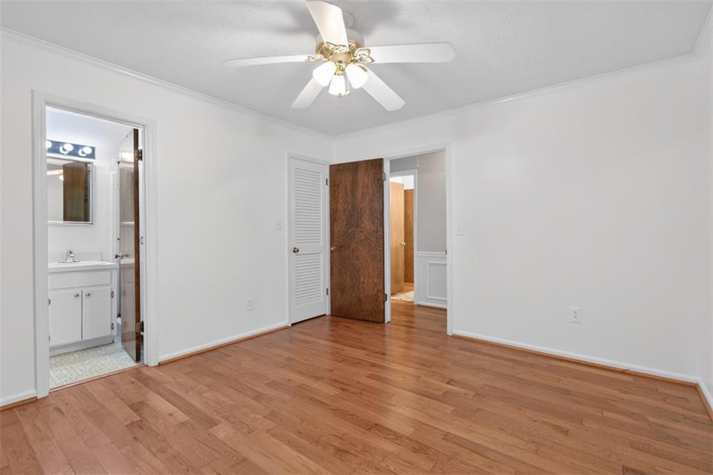 5623 Crestwood Drive