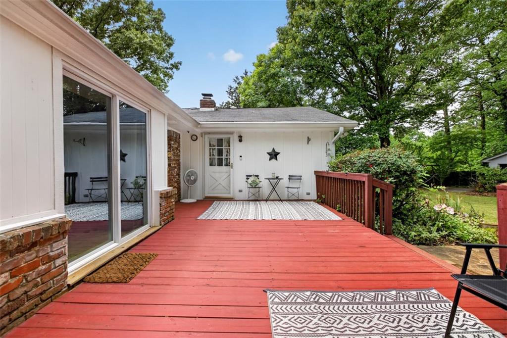 5623 Crestwood Drive