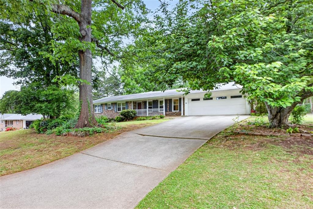 5623 Crestwood Drive