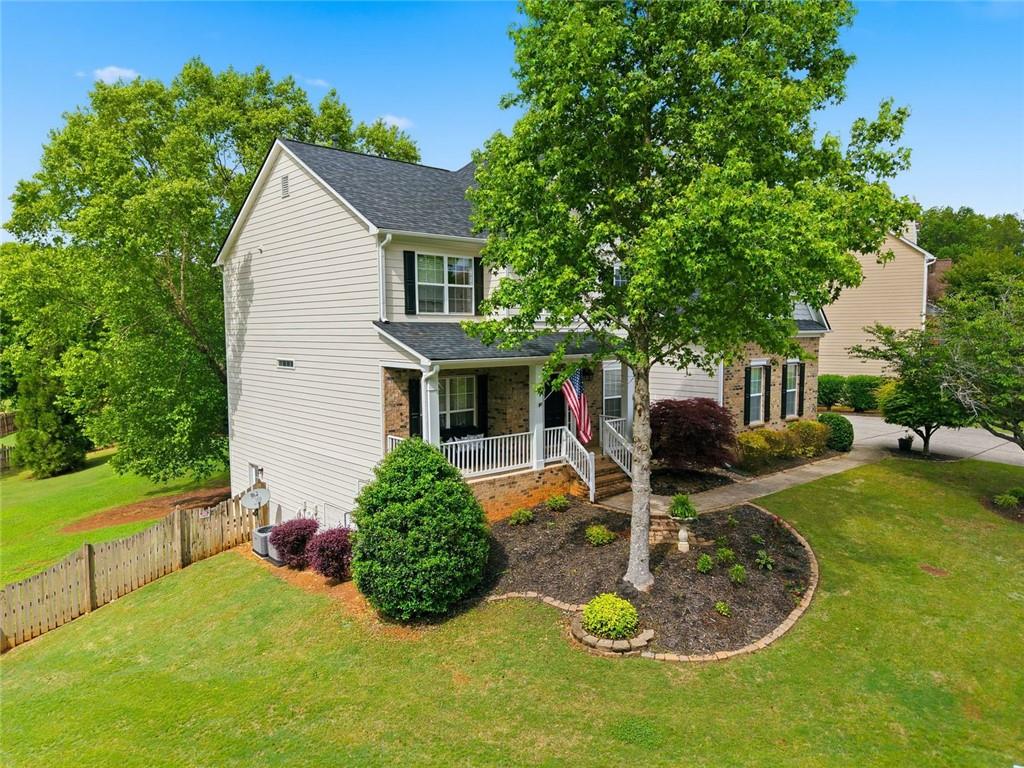 504 Crestview Court