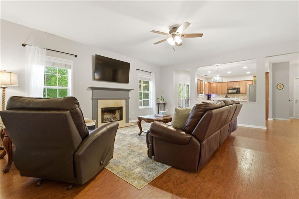 504 Crestview Court