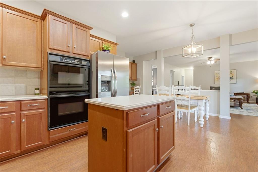 504 Crestview Court