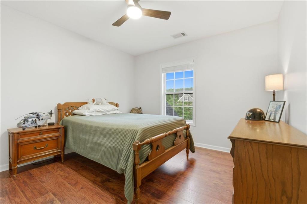 504 Crestview Court
