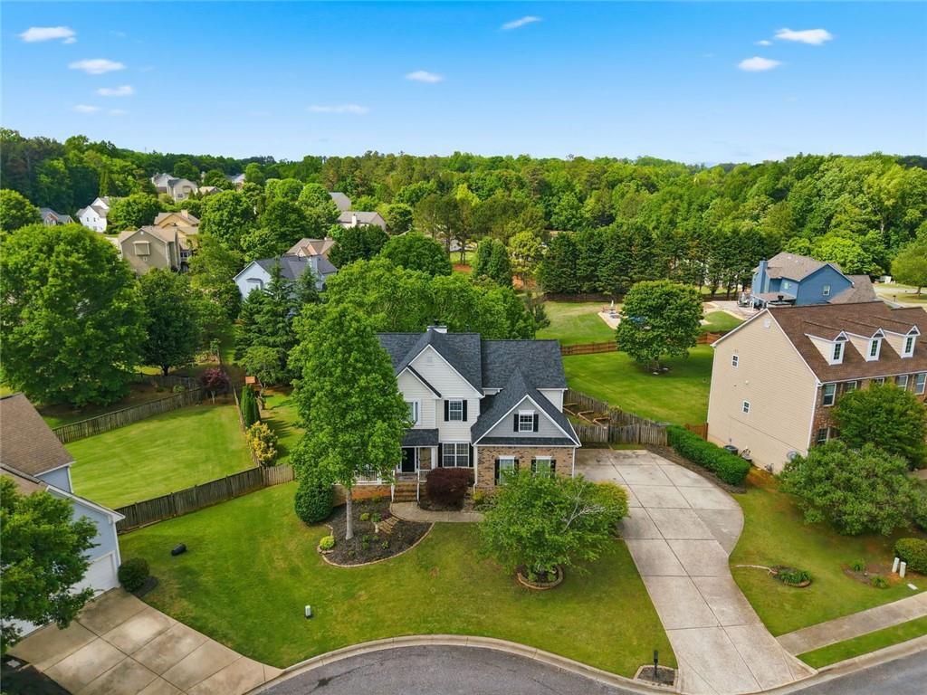 504 Crestview Court