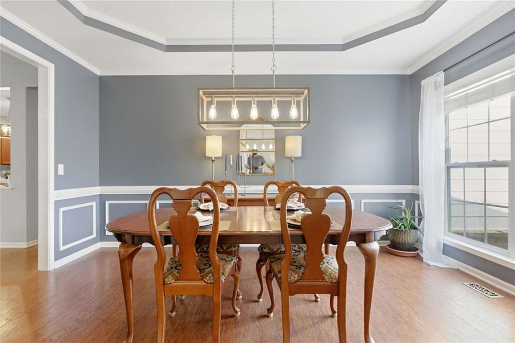 504 Crestview Court