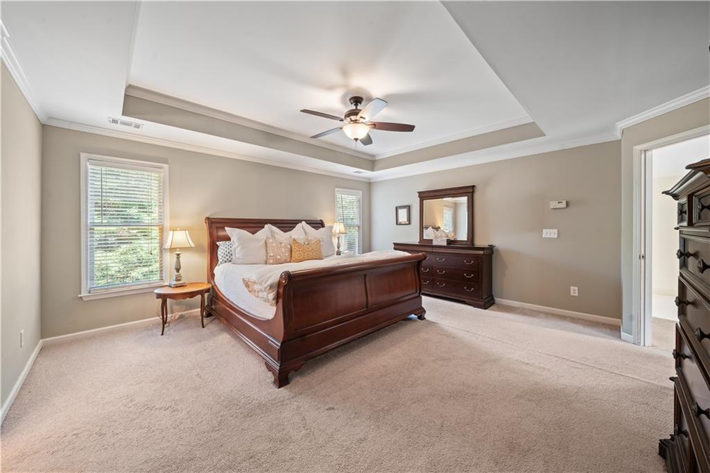 6405 Lake Trace