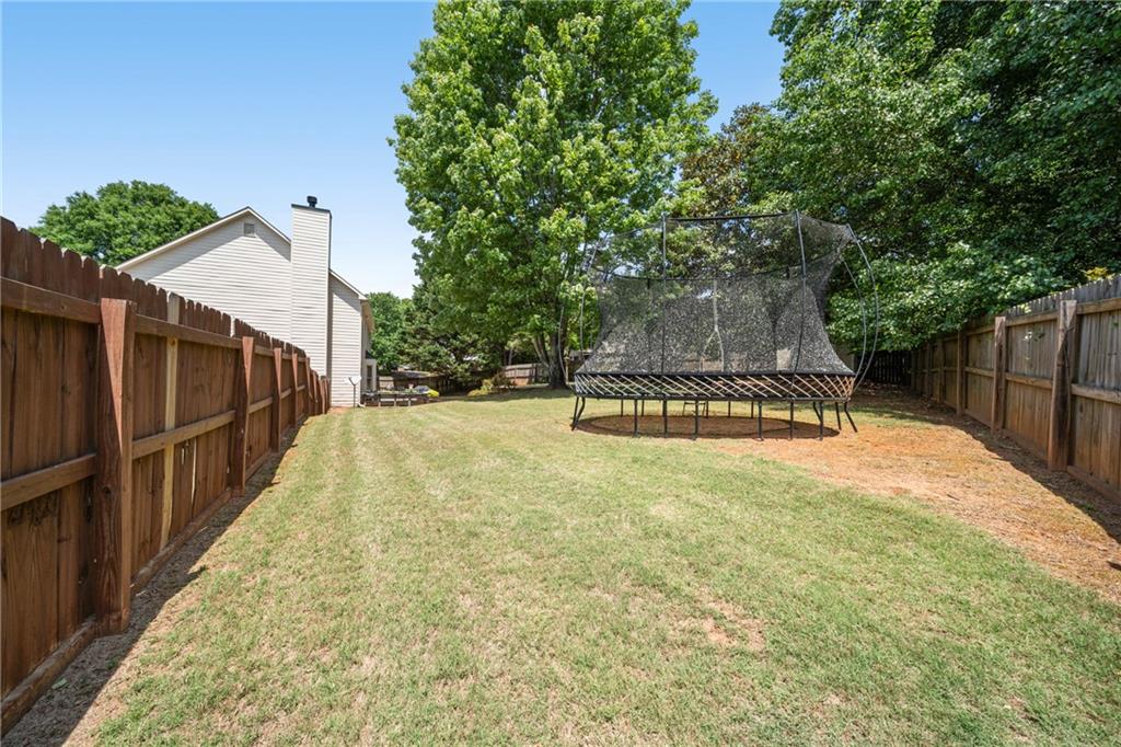 6405 Lake Trace