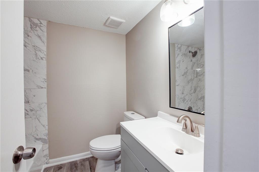 7325 Cardigan Circle